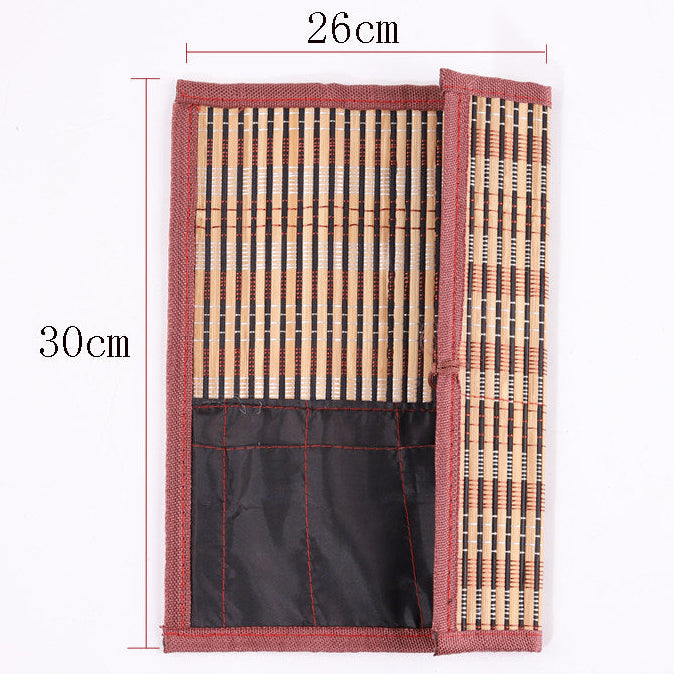 Chinese Painting Brush Set for Sumi-e – 8 Brushes & Bamboo Holder