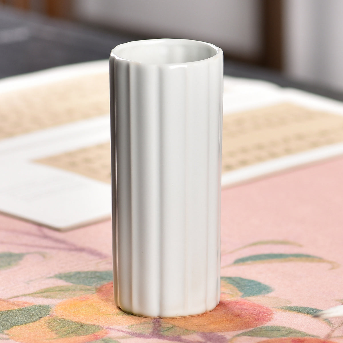 Ceramic Brush Holder – Ribbed Desk Organizer for Calligraphy & Painting packaging - BrushPaper.com