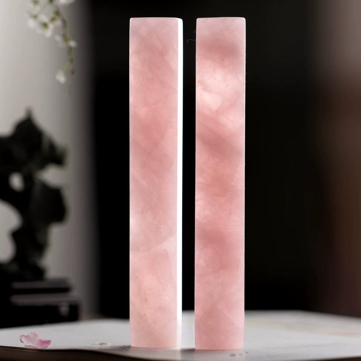 Peach Blossom Pink Crystal Paperweight & Calligraphy Brush Set side view - Shanlian Hubi (善琏湖笔)